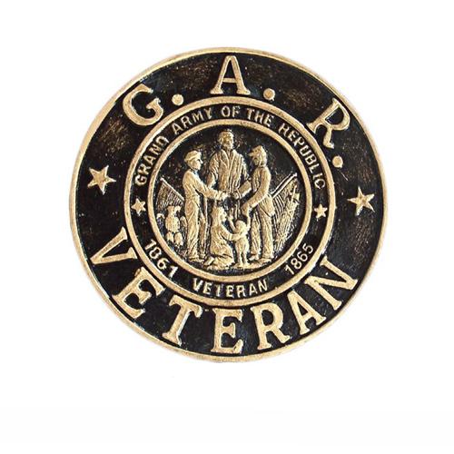 Plastic US Veteran Grave Marker featuring the Grand Army of the Republic emblem with soldiers and dates 1861-1865.