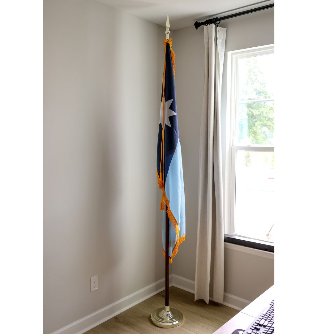 Indoor MN Flag Set